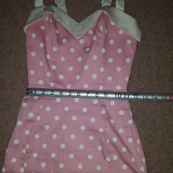 Deadly dames pink and white dress - Picture 10 of 10